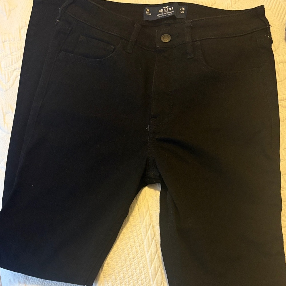 Hollister Black High-Rise Skinny Jeans